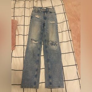 pacsun 90’s boyfriend ripped jeans
